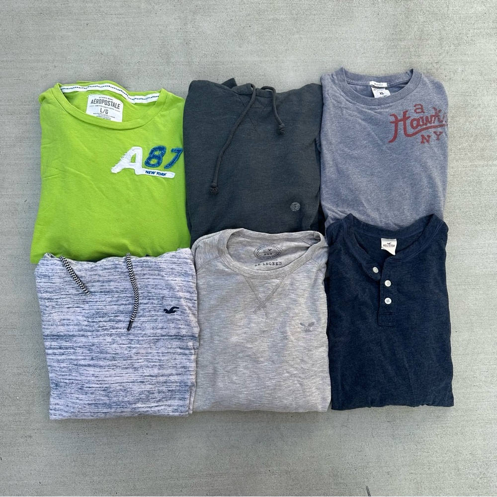 Bundle of men’s sweaters
